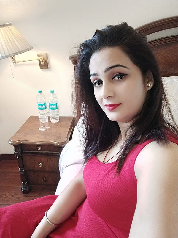 Bandra Call Girls 07654701922 Call Girls In Bandra Bandra Housewife Call Girls Number