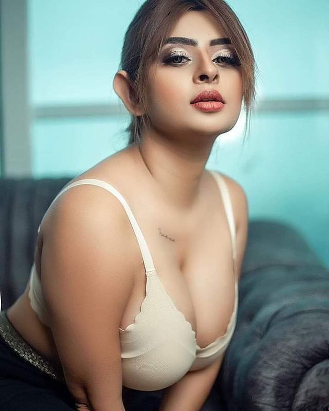 Nerul Escorts, Naincy 9004554577 , Nerul Escorts Service | Nerul Call Girls & Russion Call Girls In Nerul