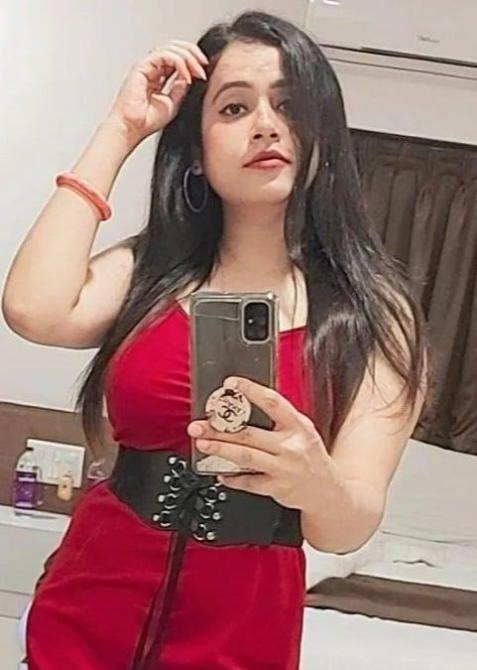 Call Girls in MG Road, Gurgaon 8447427006 Escorts Service