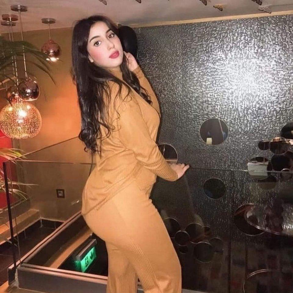 Bandra Peasurable Genuine Housewife Call Girls ,07506202331 ,Dahisar Best Housewife Call Girls