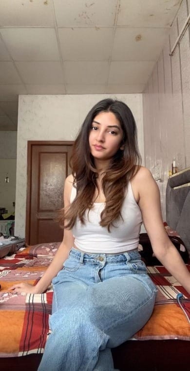 SANJANA :- 1 hr ➡ 1000 /-🔵2 hr ➡ 1500 /-🟠. 3hr ➡ 2500 /-🟣 full night ➡ 3500