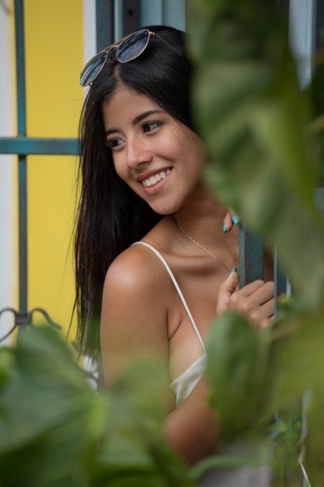 Call Girls Escorts in Delhi AFFORDABLE 8076052719 CHEAPEST RATE SAFE CALL GIRL