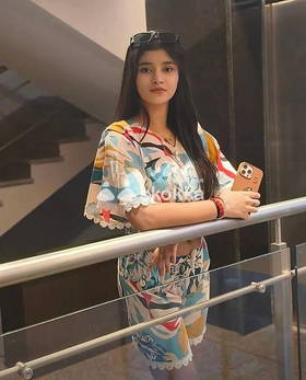 Riya 9801263724 vip escort service college girls available