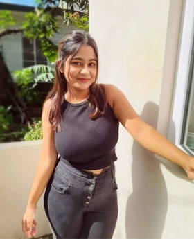 Riya 9801263724 vip escort service college girls available