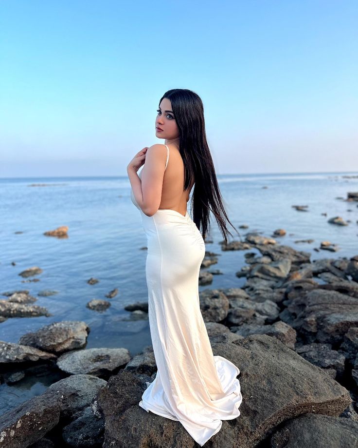 Call Girls In Maharani Bagh (Delhi) Contact Us 𒁍9711014705