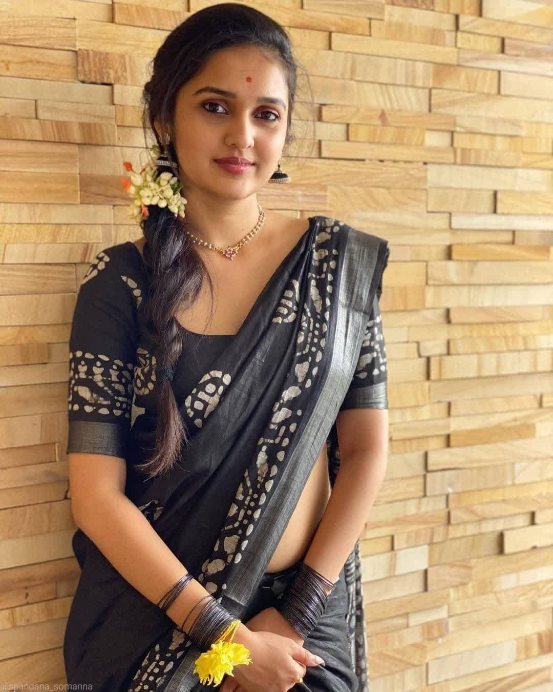 Bhubneswar Top model 𝟲𝟮𝟬𝟮𝟱𝟳𝟯𝟯𝟳𝟰 college call girl service available in