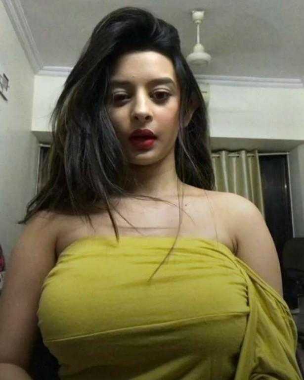 Top model 𝟵𝟯𝟬𝟰𝟲𝟭𝟱𝟭𝟮𝟳 college call girl service available in