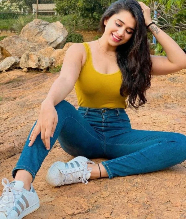 Call Girls in Govindpuri—>(( 9~555 77__38=36))—>Delhi NCR