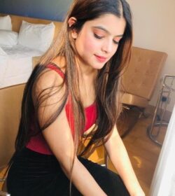 Call-Girls-In-Delhi-9953056974-Call-Girl-Service-In-Delhi-NCR