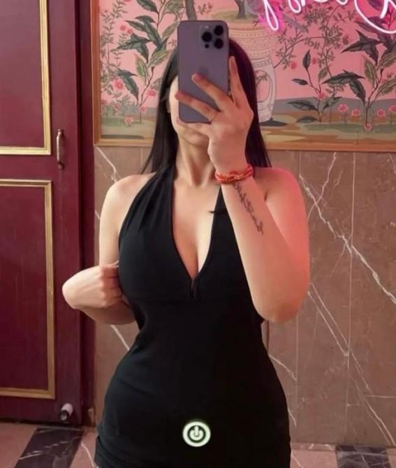 NOida Sector 100 Call Girls , 24×7(9899001462) Escort Service in Noida Sector 100 @ Doorstep