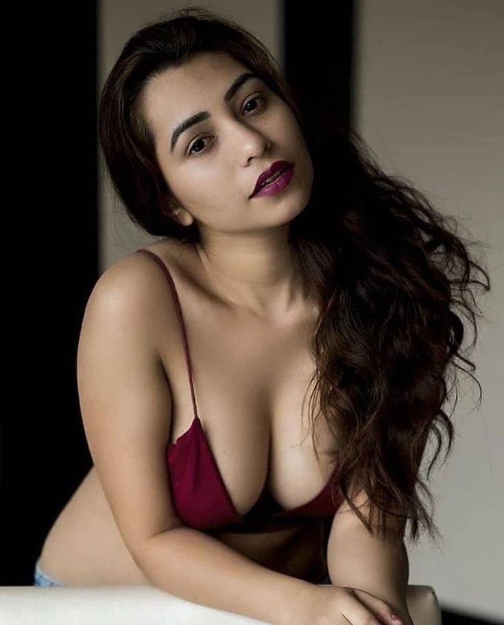 Call Girls In Rajendra Place ((９２１７４８５８４４)) Escort Service Delhi