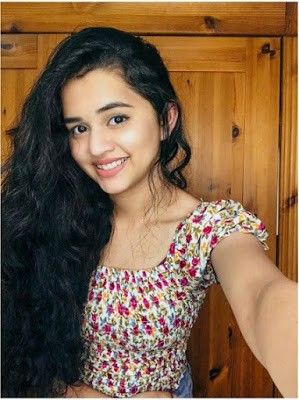 top model college call girl service available