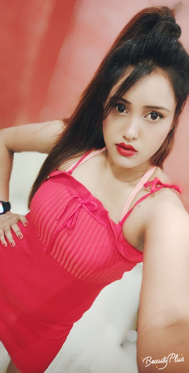 9990771857 Call Girls Julena Delhi – Near Metro Line