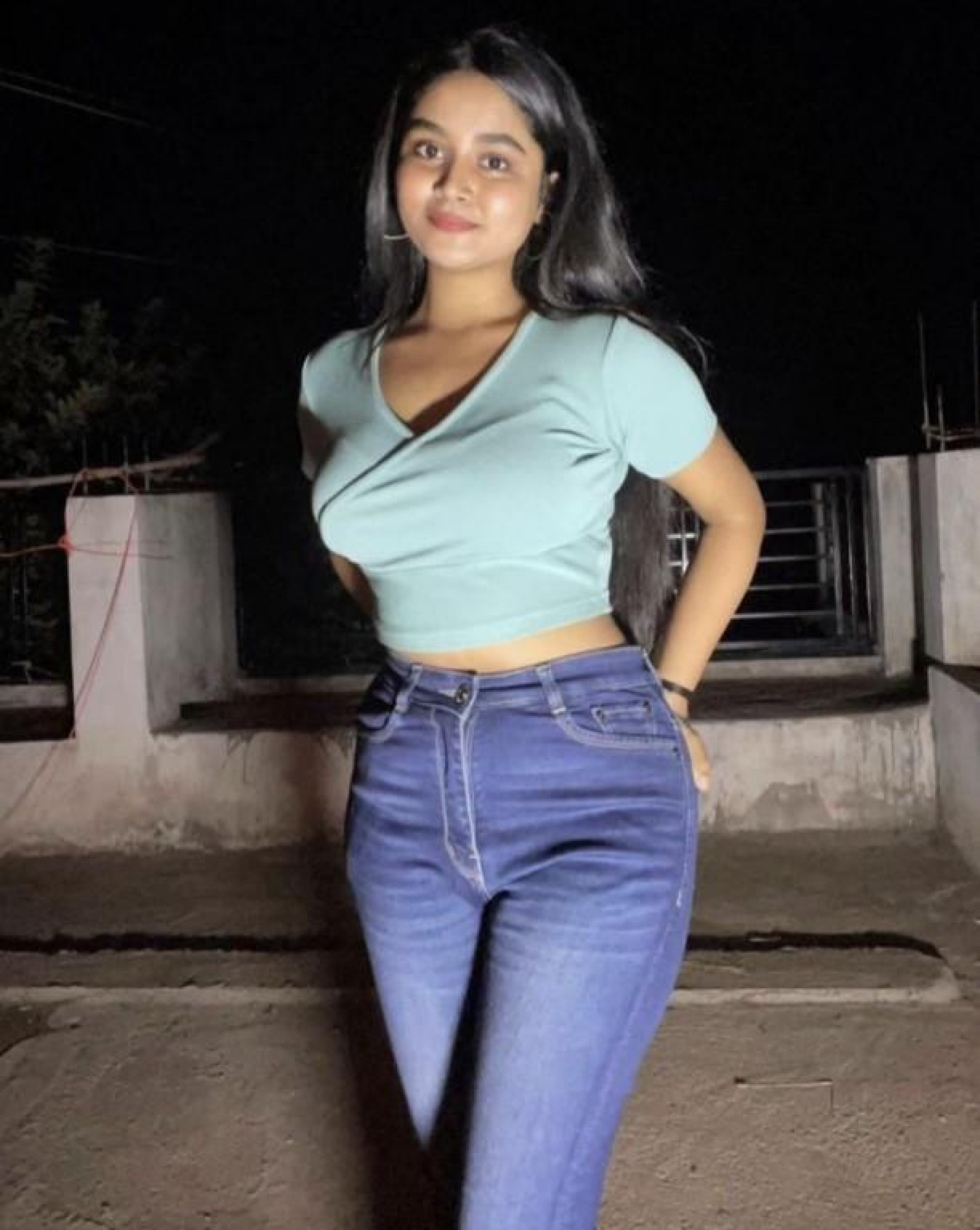 Call Girls In Kirti Nagar Metro Delhi > 9.35–40 vi 65-8/51