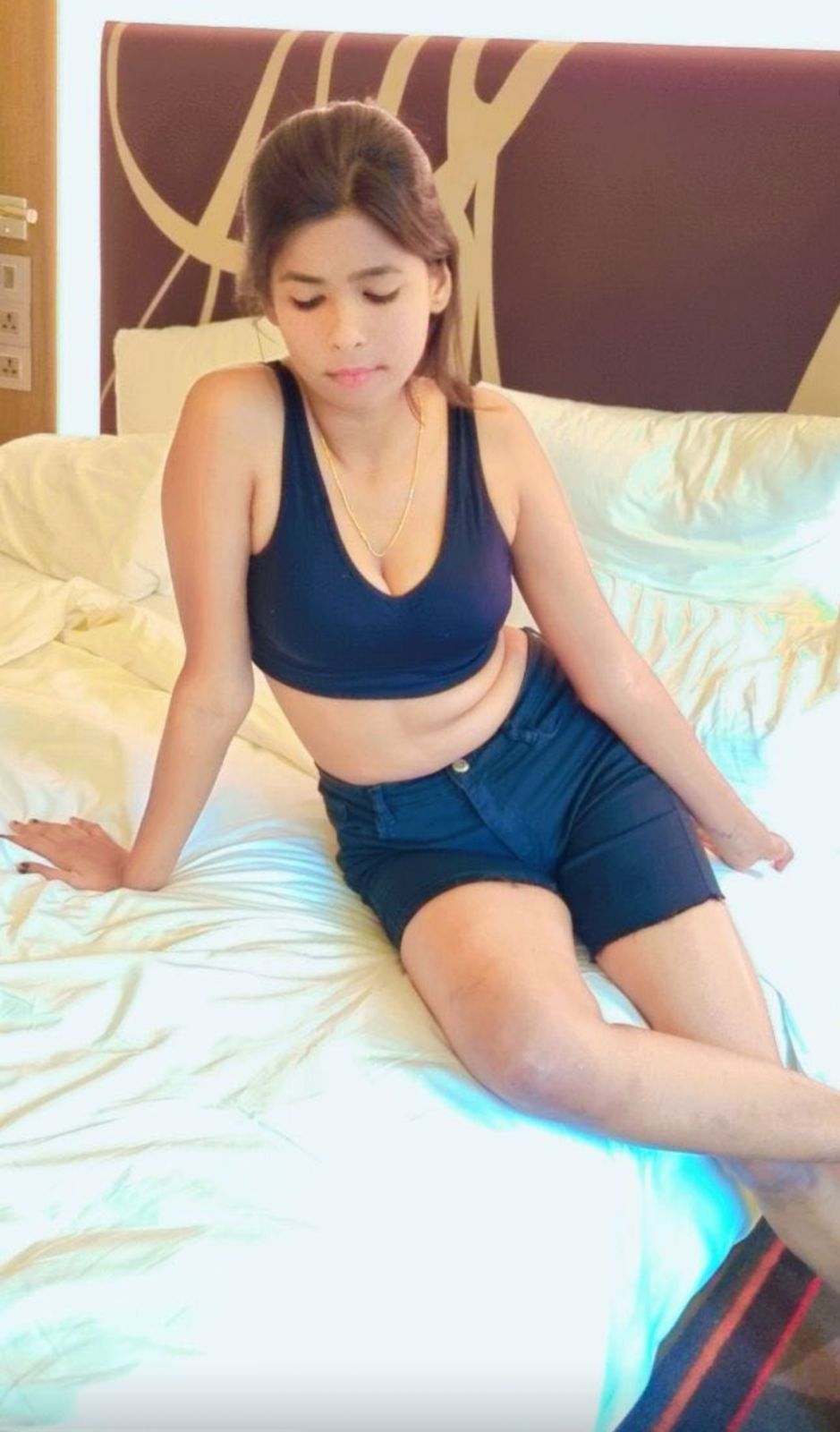 Call Girls In Majnu Ka Tilla (Delhi) 7827277772 Escorts Service