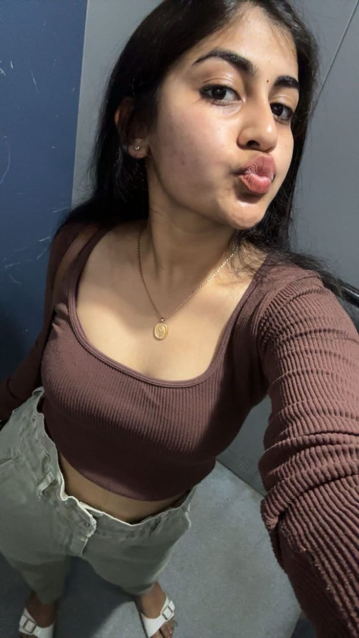 ᎡᎧᎽᎪᏞ༄༄ /GIRLS →9711106444 →Dwarka Sector 24 Call Girls Service