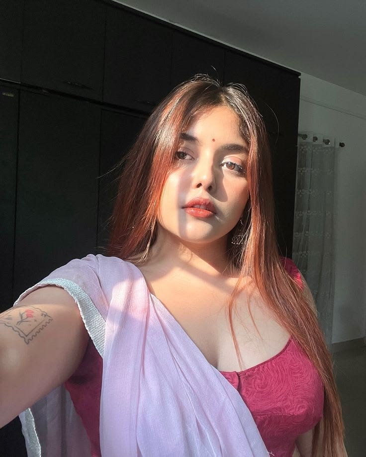 Call Girls in Green Park—>(( 𝟵𝟲𝟰𝟯𝟵𝟬𝟬𝟬𝟭𝟴 ))—>Delhi NCR