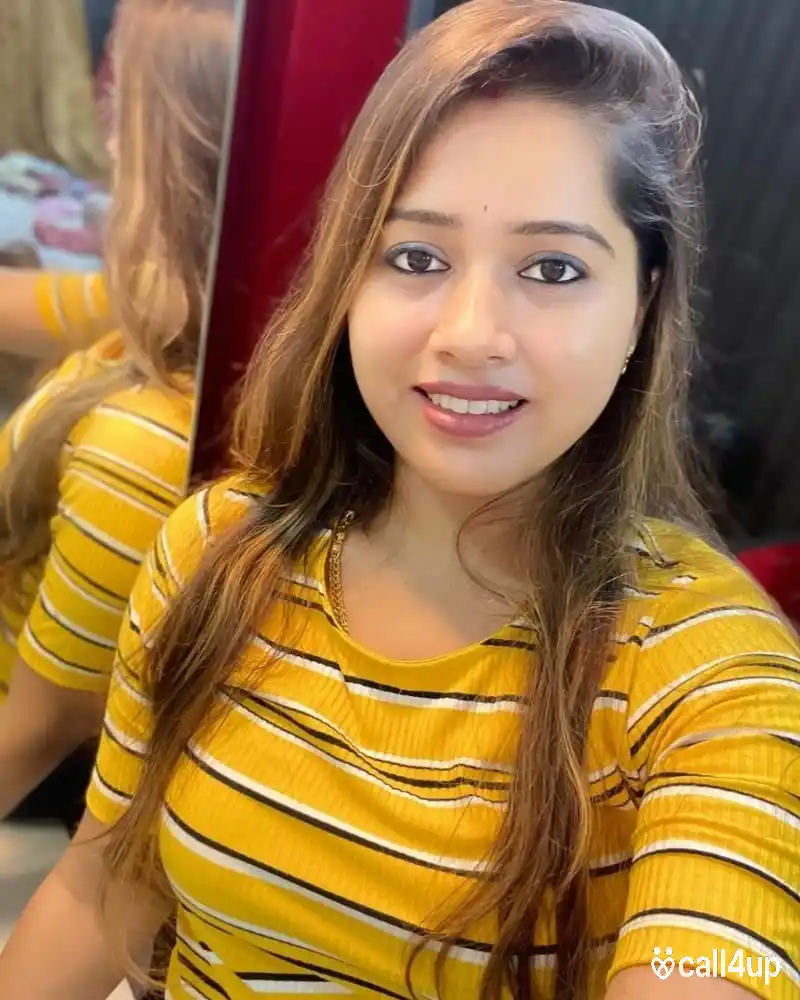 Pune Cash payment 62636/18596 available independent vip genuine call girl service available in