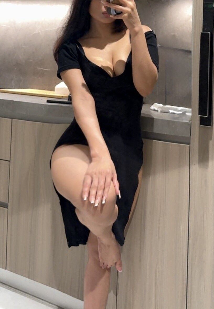 Call Girls in Saket 9310318173 Female Escorts Service
