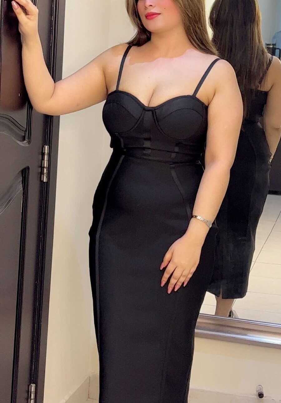 Call Girls in Mehrauli Delhi 8448224330 Escort Service
