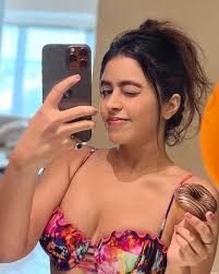 Call Girls IN Shastri Nagar ‡?9958560360 ⇒Escort Service In Ghaziabad