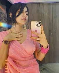 High-end and premium Chirag Delhi Escorts are available at the hotel 9811255547