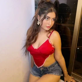 Call Girls In Karkardooma 9289325524 Escort Service