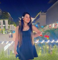 Call Girls Near Sector 70 Faridabad 8920285992