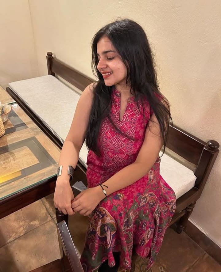 Low Rate Call Girls In Radisson Blu Hotel, Kaushambi Delhi NCR #9540619990