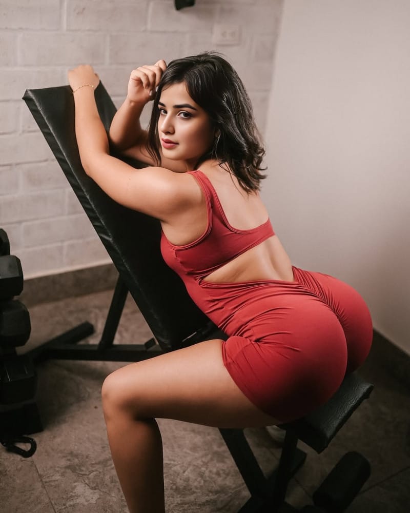 दिल्ली Escorts 9958659377 Call Girls in Rohini Sector 34