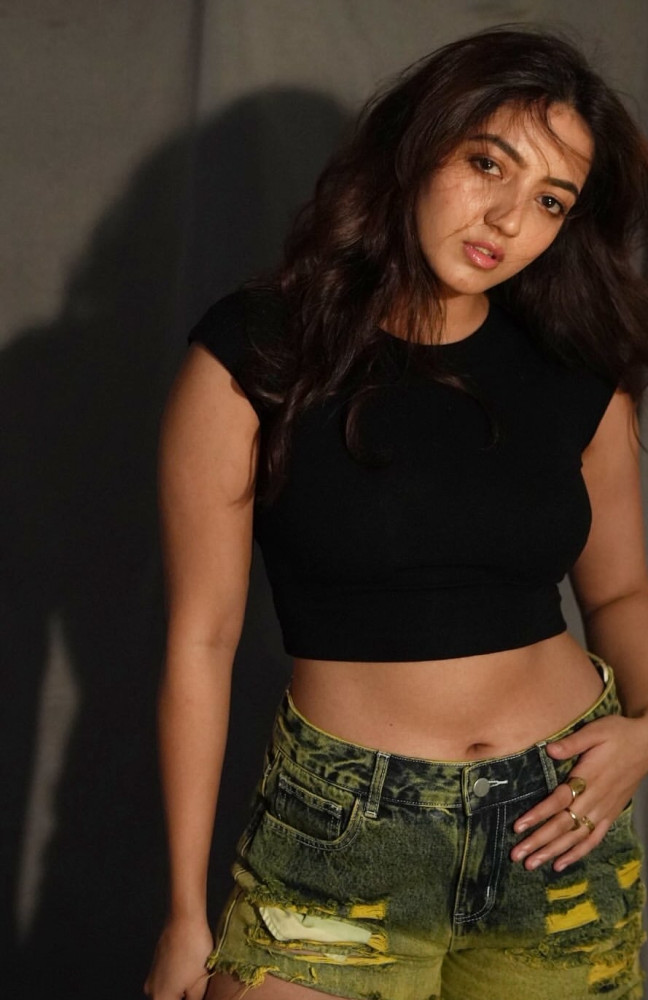 Call Girls in Lado Sarai 9958659377) Escorts Girl 24Hrs
