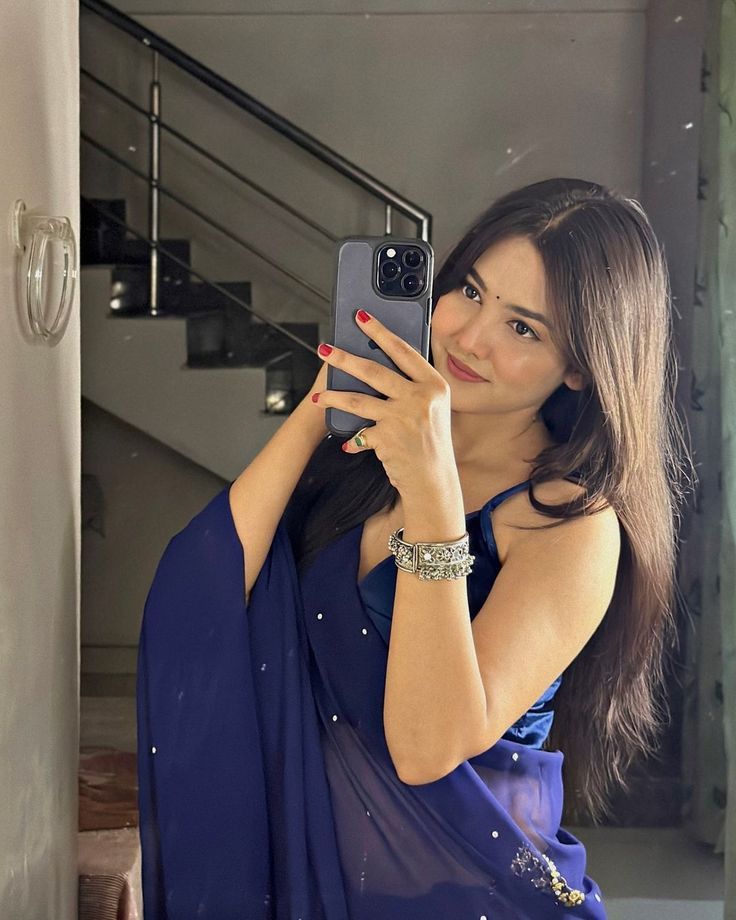 Call Girls In Jasola 9711800081 Escort Service