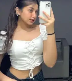 call-girl-in-delhi-2