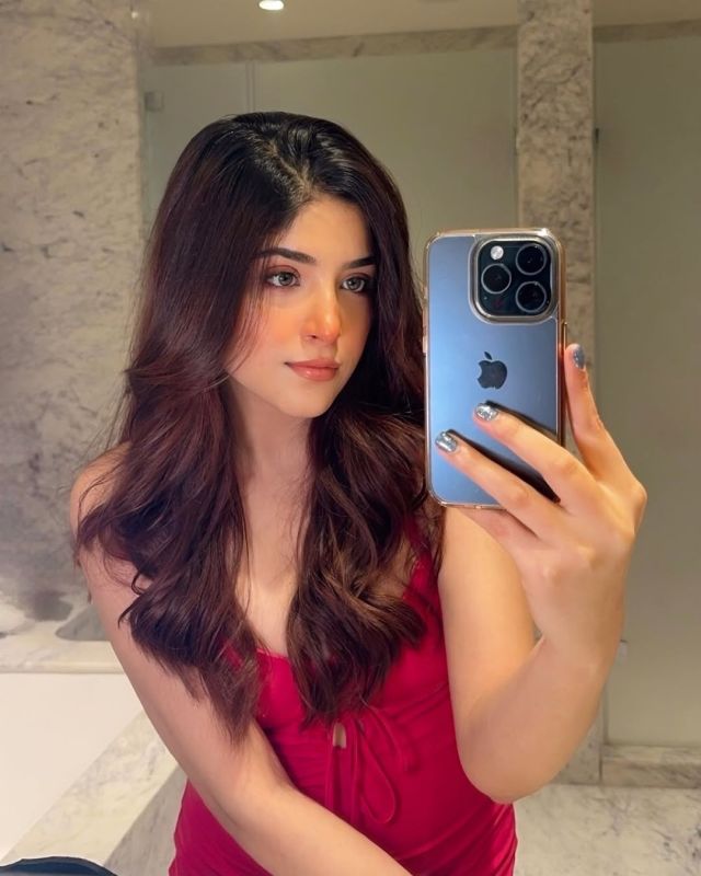 Call Girls In Greater Kailash I 9711800081 Escort Service
