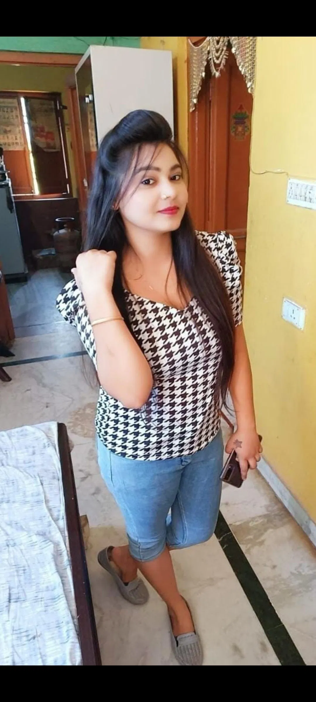 Majnu Ka Tila Escorts Services ↗️9958↓62↓6694↖️Majnu ka tilla Escort Service