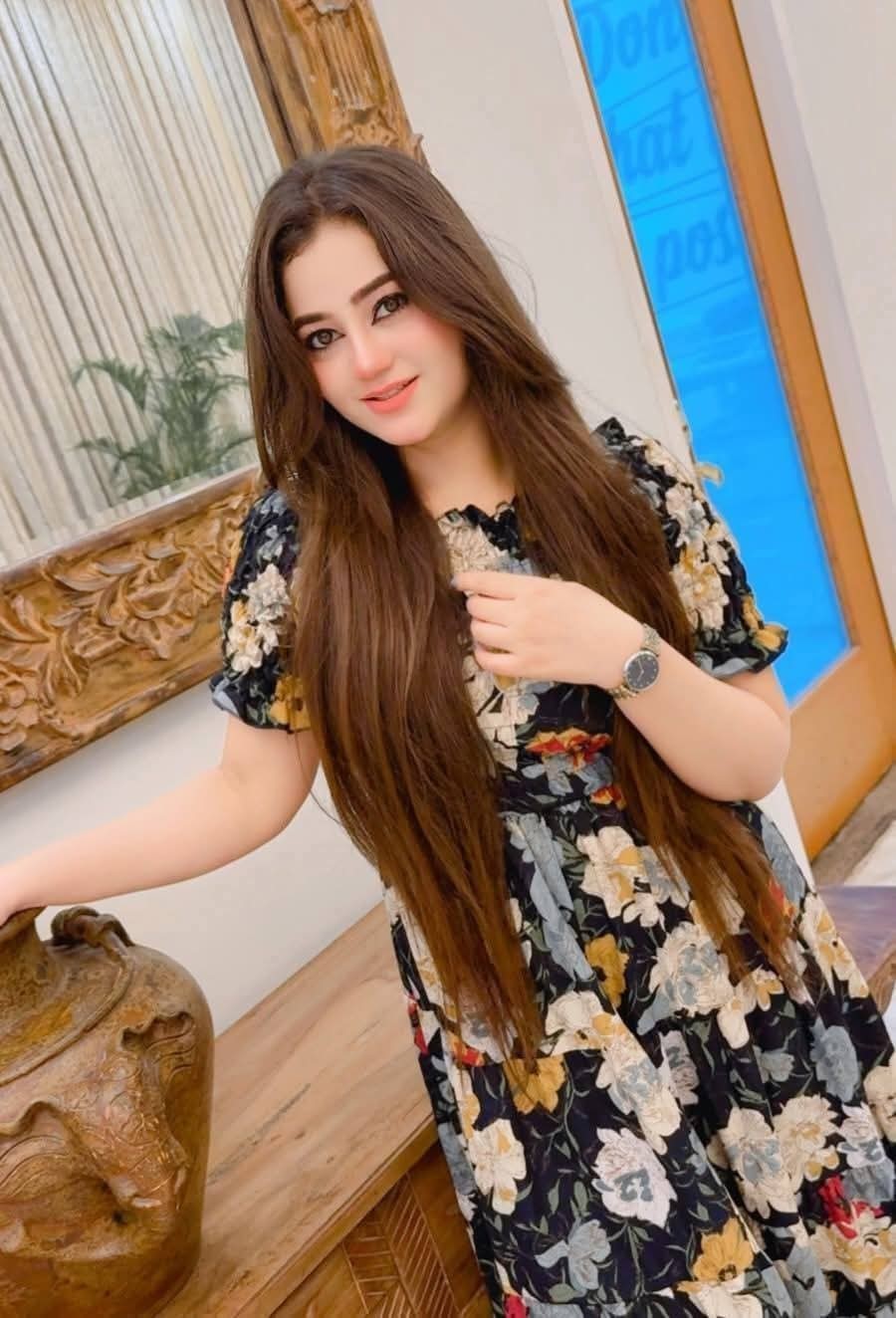 VIP~ ℭaℒℒ ℊiℛℒs DeℒhI ✲[[99-58-O-18831]]✲Escorts Service In Khan Market