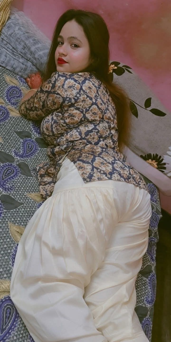 young, talented call Girls in Sector-89 Gurgaon ꧁≽ ✯9958√62√6694✯ ≼) A sexy hot model call girls