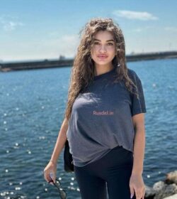 Alevtina-Russian-Escort-in-Aerocity-Delhi-1