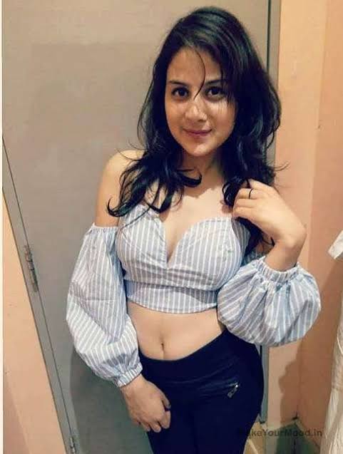 Late-Night Call Girls In Crowne Plaza New Delhi Mayur Vihar Hotel– Delhi Escorts Service 9958560360