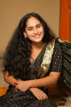 telugu independent / college callgirls boobs auntys from banjarahills hyderabad