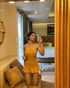 9319099832 Vasant Kunj Call Girls (Nidhi Sharma) Top Class